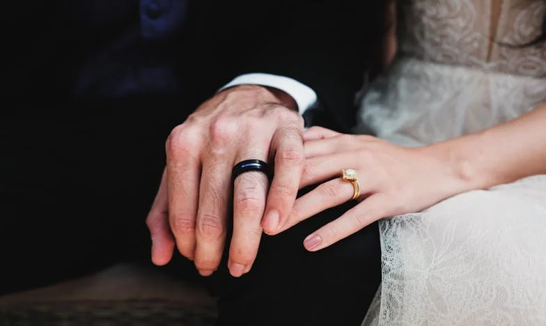„Nu mai pot să mă prefac că totul e în regulă” – Povestea unei soacre care ne-a destrămat căminul