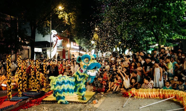 U pragul ușii fiului meu: Povestea unei mame care a iubit prea mult