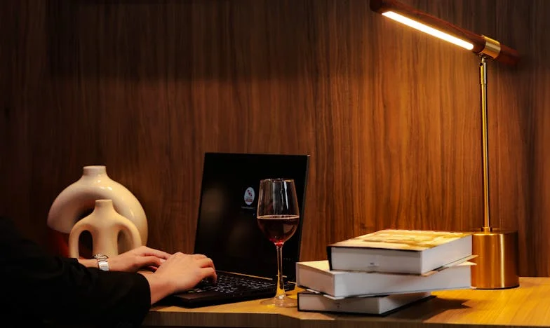 Am venit acasă cu bebelușul și am găsit doar goliciune și tăcere