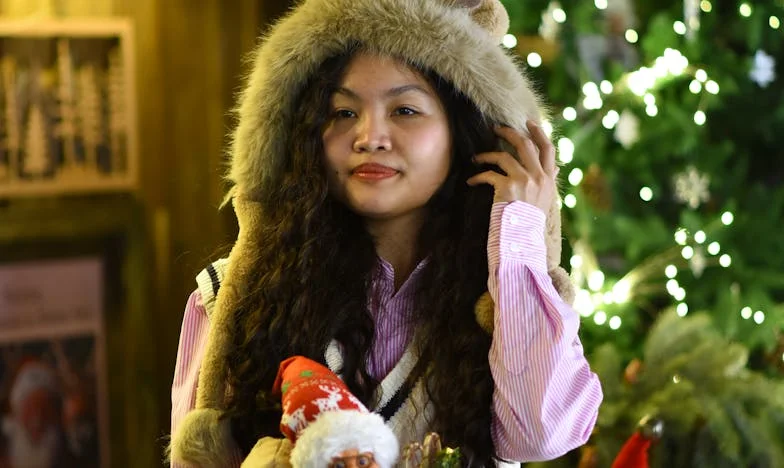 Când clopotul bate: Întoarcerea acasă și umbrele trecutului