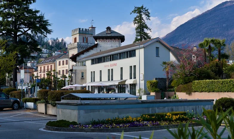 Când oaspeții nu mai pleacă: Paștele care mi-a schimbat viața – Despre familie, limite și curajul de a spune „ajunge”