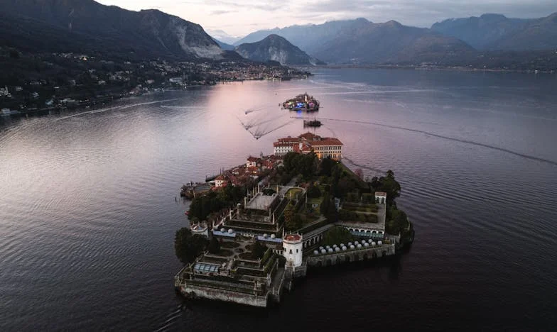 Cinci minute care au schimbat totul: O ceașcă de ceai și tăcerile dintre noi