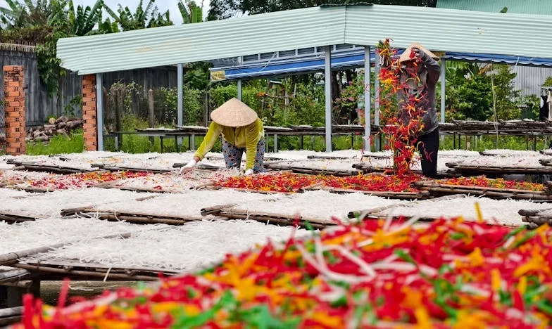 „De ce să ne chinuim cu rate, dacă tot o să moștenim casa ta?” – Povestea unei mame românce despre egoismul din familie