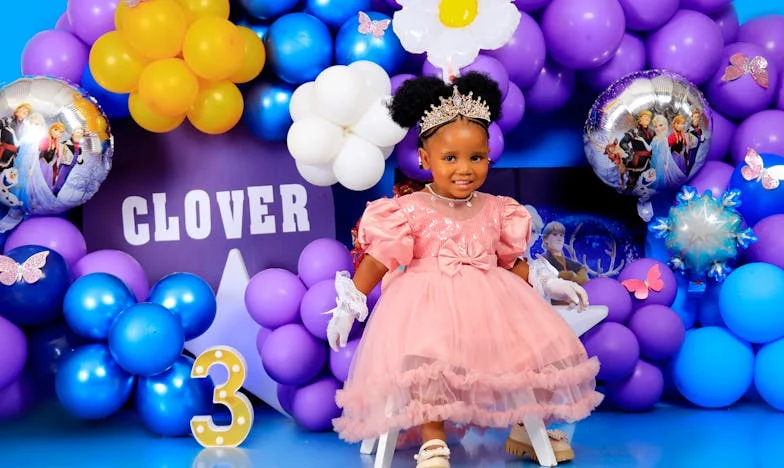 „De ce trebuie mereu să plătesc eu totul?” – Viața mea între iubire, bani și tăcere