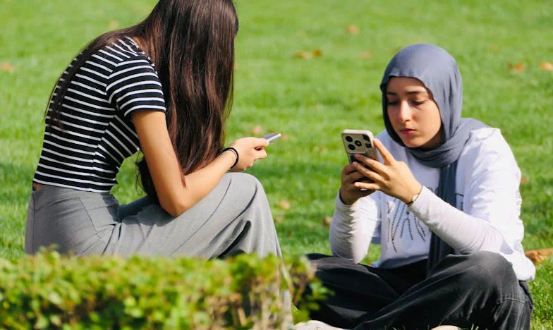 Douăzeci de Ani de Tăcere: Povestea Unei Mame și a Fiului Ei