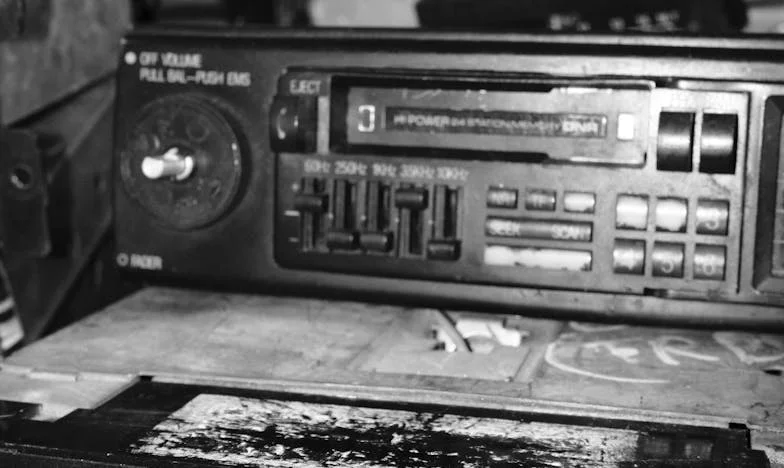 „Mâine vă faceți bagajele și plecați” – Povestea unei mame românce care a ales, în sfârșit, pentru ea însăși