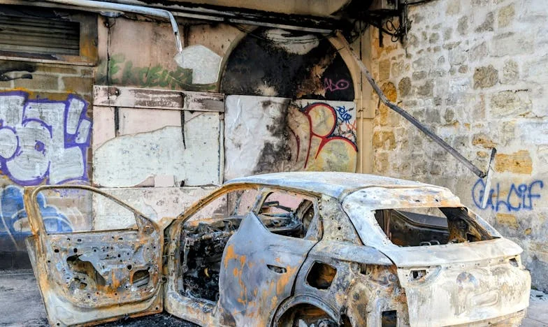 Mașina, familia și iertarea nerostită – Povestea unei femei românce între încredere și dezamăgire