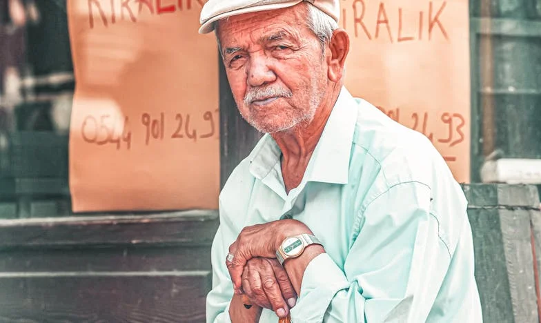 Mirosul trădării: Când nasul meu a dezvăluit secretul soțului meu