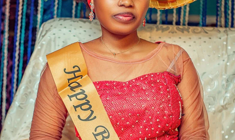 Pragul dintre două vieți: Când mi-am alungat fiul și m-am regăsit pe mine însămi