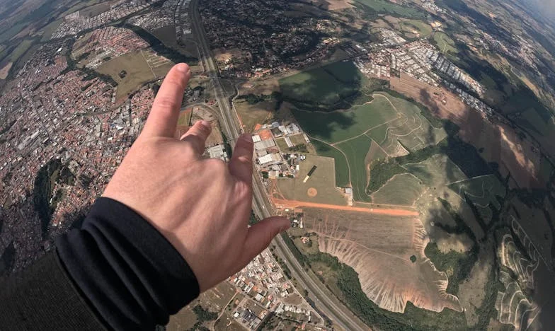 Sub umbra zilei mele de naștere: O mamă între dragostea pentru fiu și pierderea căminului