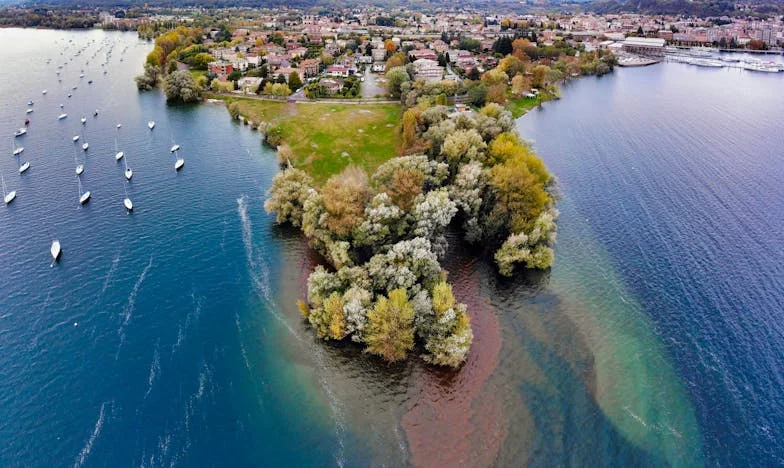 Ușa care s-a închis între noi