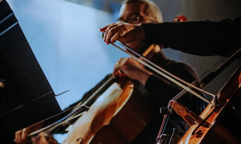 Anii risipiți: Trei case pentru trei copii, dar niciun acasă pentru mine