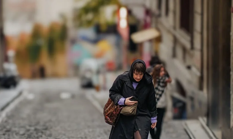 Casa copilăriei mele: între moștenire, vină și adevăr