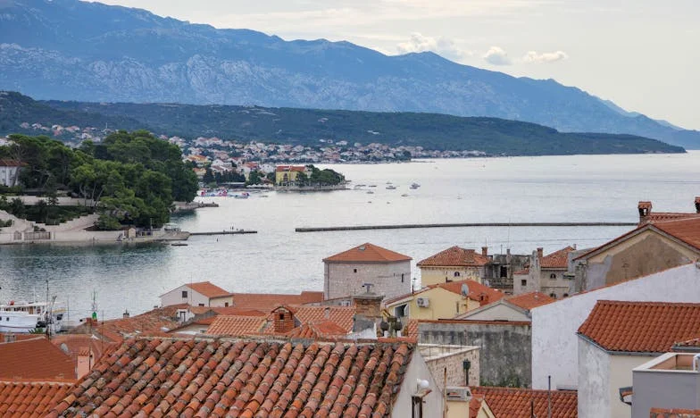 Cheia către trecut: Povestea unei taine de familie