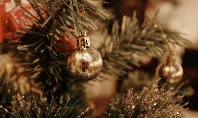 „Nu mai pot, plecați!” – Povestea unei mame din București care a ales, în sfârșit, să trăiască pentru ea însăși