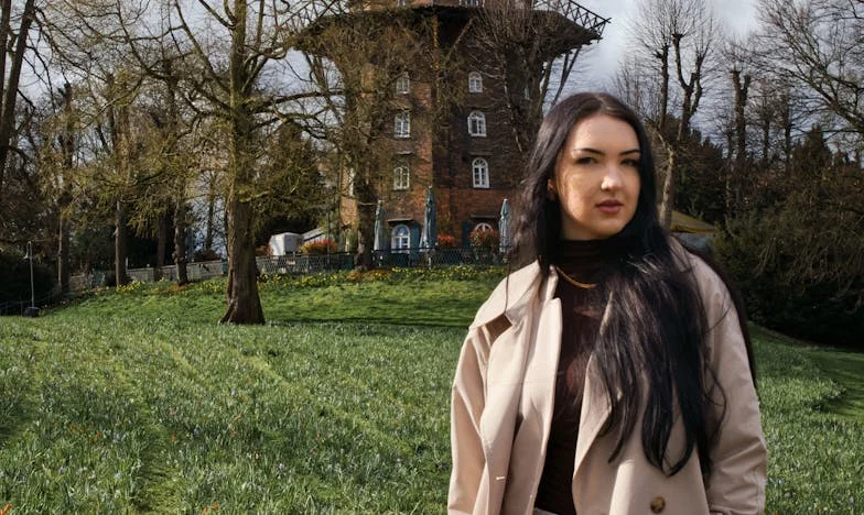 Refugiul din biroul de la etajul trei