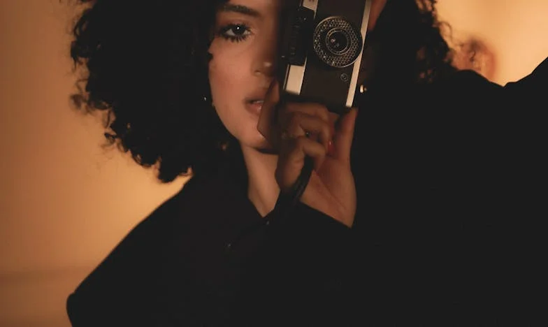 Salariul nu e iubire: Povestea mea între frică și libertate