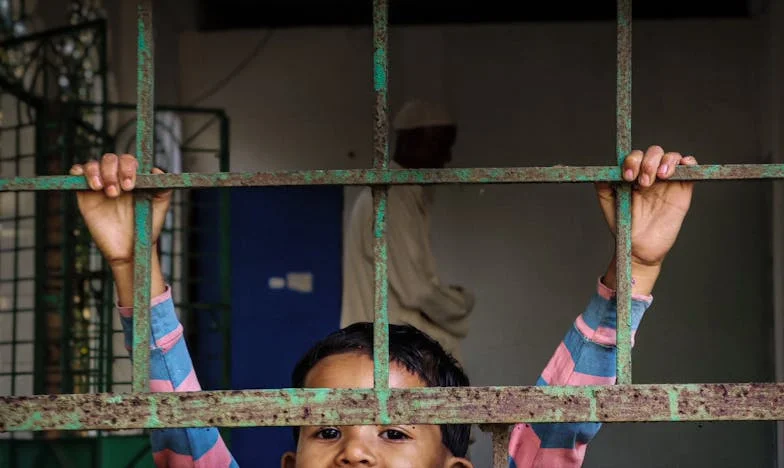 Sânge trădător: Povestea unei familii sfâșiate de secrete