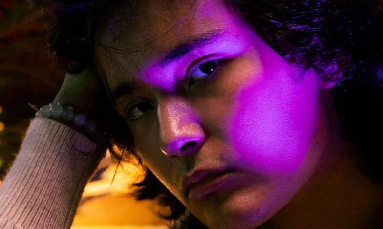 „Dacă ai avea un pic de conștiință, ai spăla și tu vasele măcar o dată!”: Povestea unei mame care a refuzat să fie invizibilă