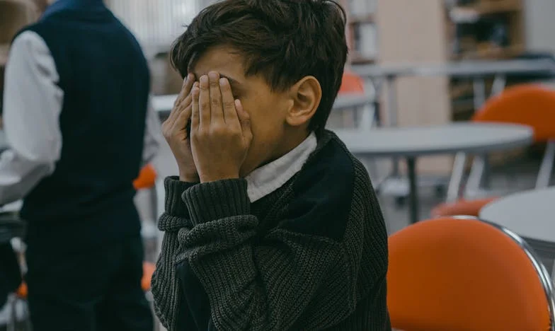 De ce nu m-ai îmbrățișat niciodată, mamă?