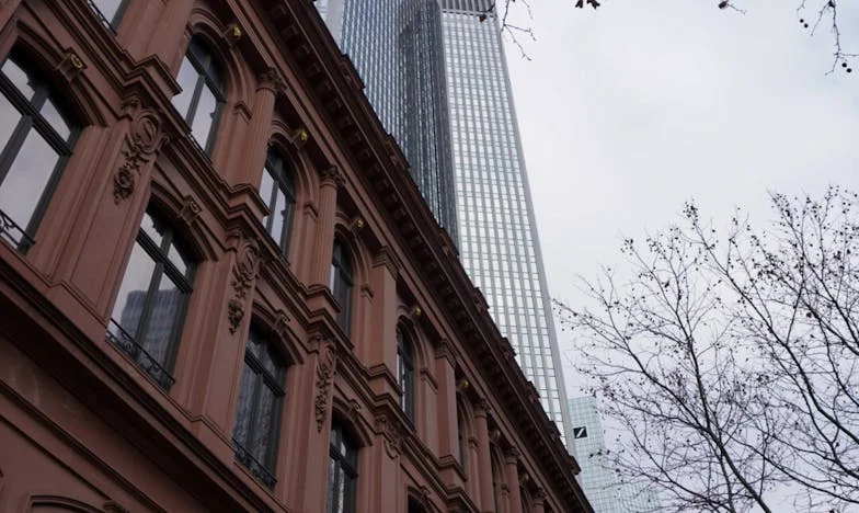 „Fetița mea nu merge la mare, dar banii pentru excursie tot trebuie dați” – Povestea unei mame care a spus „ajunge”