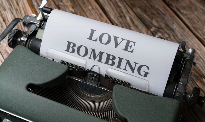 Fetița mea nu merge la mare, dar banii tot trebuie să-i dau – povestea unei mame care a spus, în sfârșit, „ajunge”