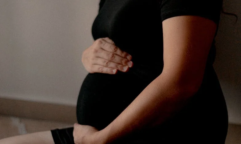 Firma, familie și trădări: lupta mea pentru casă și pentru fiul meu