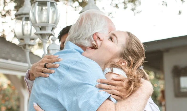 Între rugăciune și lacrimi: Cum am supraviețuit sub același acoperiș cu soacra mea