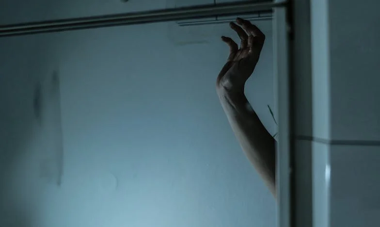 Legături de sânge: Îndoieli, iertare și curajul de a merge mai departe