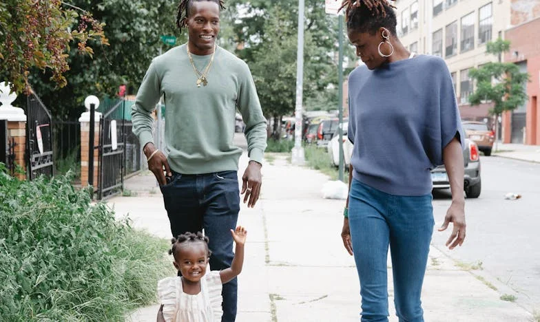 Părul tăiat și sufletul frânt: Povestea mea despre prejudecăți și acceptare