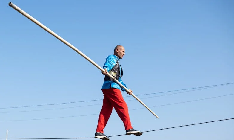 Sub dărâmăturile unei familii – Mărturisirea lui Vlad despre trădare, abandon și iertare