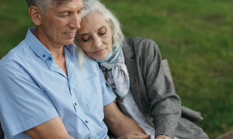 Un singur cuvânt care mi-a schimbat viața – Mărturia unei mame despre încredere, teamă și curajul de a o lua de la capăt