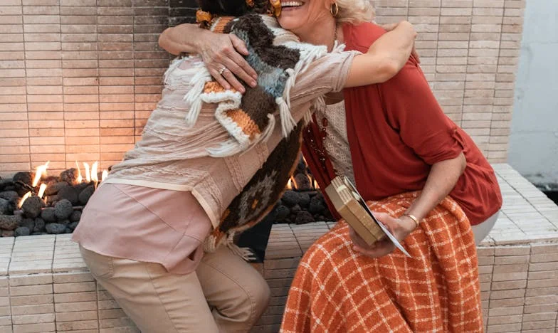 Am găsit numărul lui într-un calendar vechi și viața mea s-a întors pe dos: povestea unei iubiri pierdute și regăsite după 30 de ani