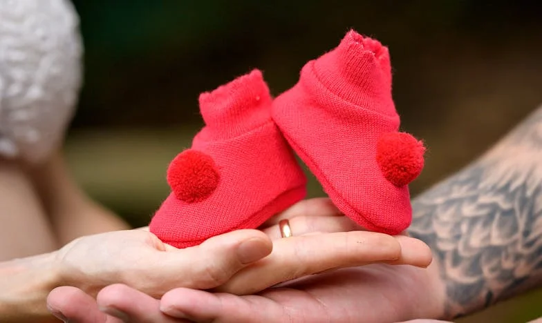 Când focul din vatră nu mai arde: Povestea mea despre regăsire între zidurile casei