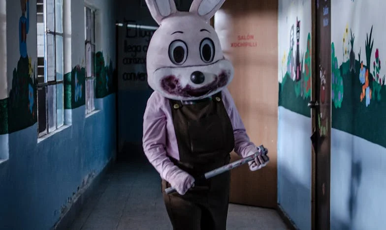 „Irina, de ce ai intrat în casa mea fără să mă anunți?” – Povestea unei trădări de familie care a schimbat totul