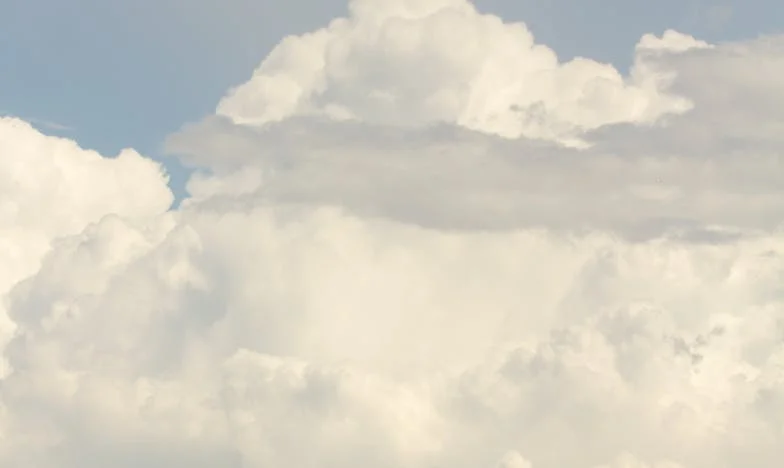 Ajutor! Nora mea vrea să-mi vând apartamentul pentru casa lor