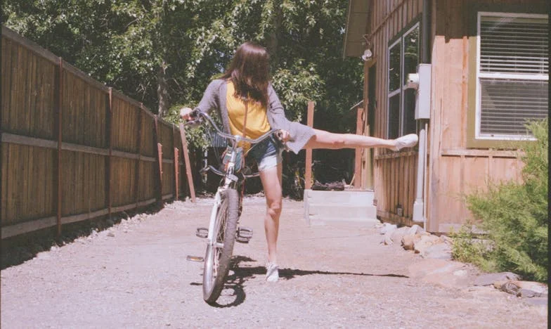 Când soacra decide pentru noi: Povestea unei lupte pentru propriul cămin