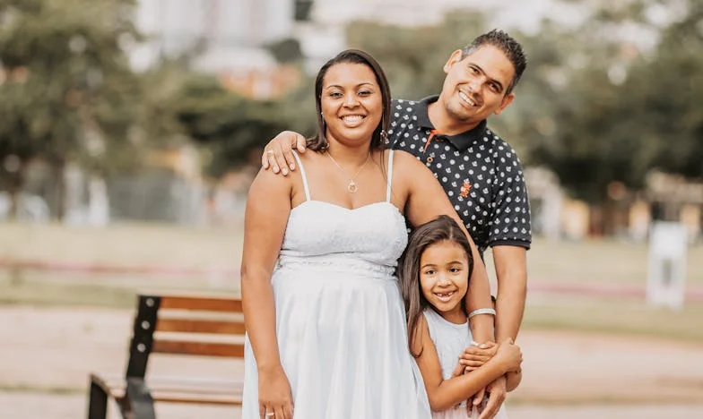 Cum am încercat să opresc rudele nepoftite care distrugeau fiecare sărbătoare de familie – o poveste despre curaj, rușine și limite