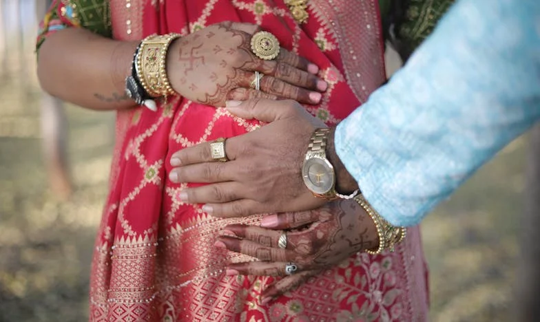 Dragoste modernă: Când egalitatea intră în bucătărie