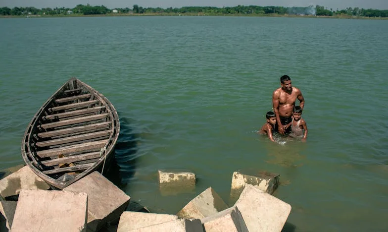 În umbra fratelui perfect: Cum am învățat să-mi vindec rănile vechi