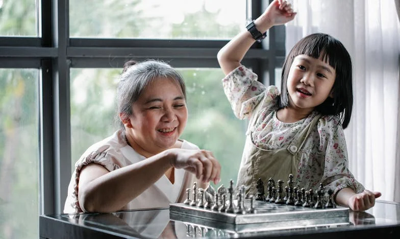 Mama mea a ajutat-o pe fosta mea soție, dar refuză să o ajute pe actuala mea soție