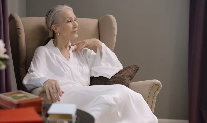 Mărturisirea care a zguduit familia: „Cum poți să-i ceri bani surorii tale? Tu ai de toate, ea abia se descurcă!”