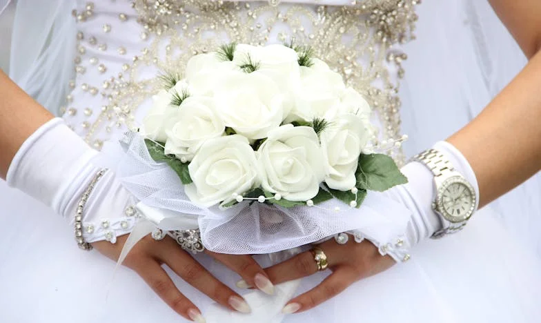 Pe telefonul soțului meu am găsit mesaje de la altă femeie: Povestea Mariei din Pitești