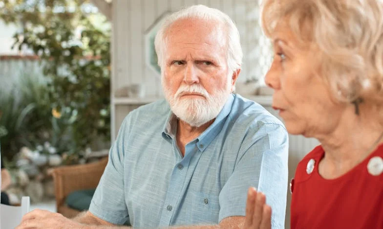 Telefonul care mi-a răsturnat viața: Cum am pierdut liniștea în propria casă