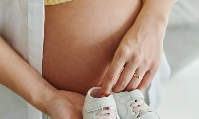 Viața în umbra unui tiran – Povestea unei nurori din România