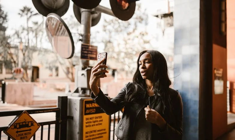 VIP-uri în familie: Cum am ajuns oaspete în propria mea viață – povestea unei mame excluse de la nunta fiului ei