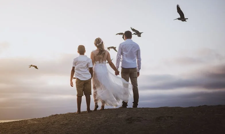 Am împachetat valizele soțului meu și l-am dat afară: Povestea mea despre curaj, rușine și libertate