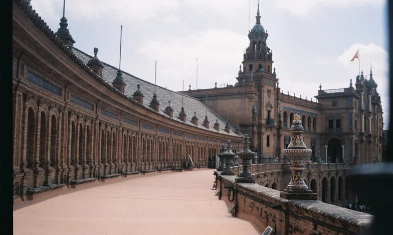 Aproape am născut în bucătărie, cu mâinile pline de făină: Povestea sacrificiului fiicei mele pentru un bărbat care nu o merită