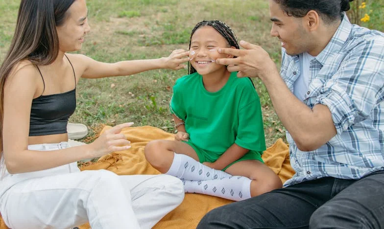 Când Fiica Mea M-a Rugat Să Mă Mutez la Ea: Adevărul Care S-a Ivit Între Pereții Apartamentului Lor