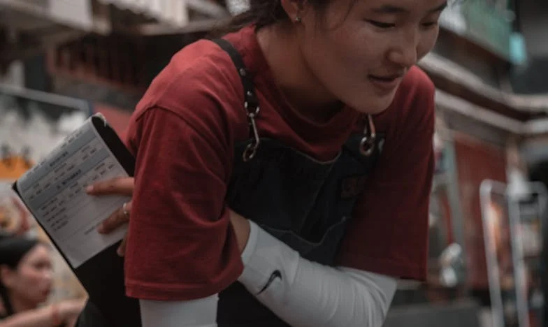 După divorț am rămas fără casă – acum încerc să-mi reconstruiesc viața, dar frica de a pierde totul nu mă lasă